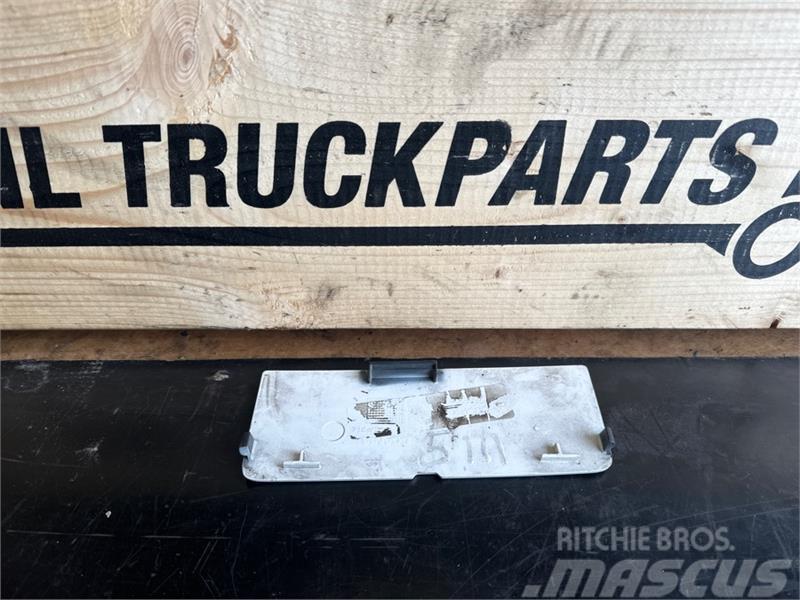 Scania  COVER, HEADLAMP HOUSING LEFT 2334520 Chassis