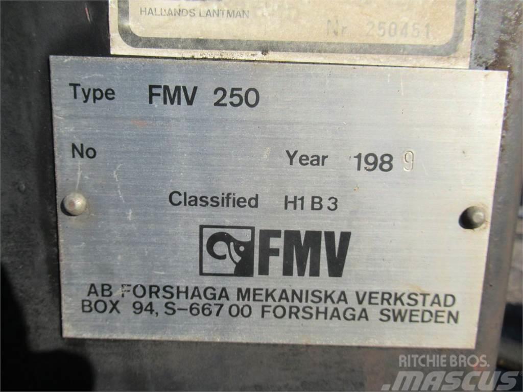 Moheda 7 + FMV 250 Forstanhänger