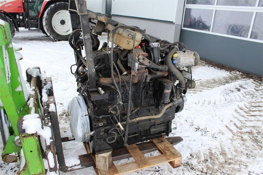 Steyr CVT 6225 Motor Sonstiges Traktorzubehör
