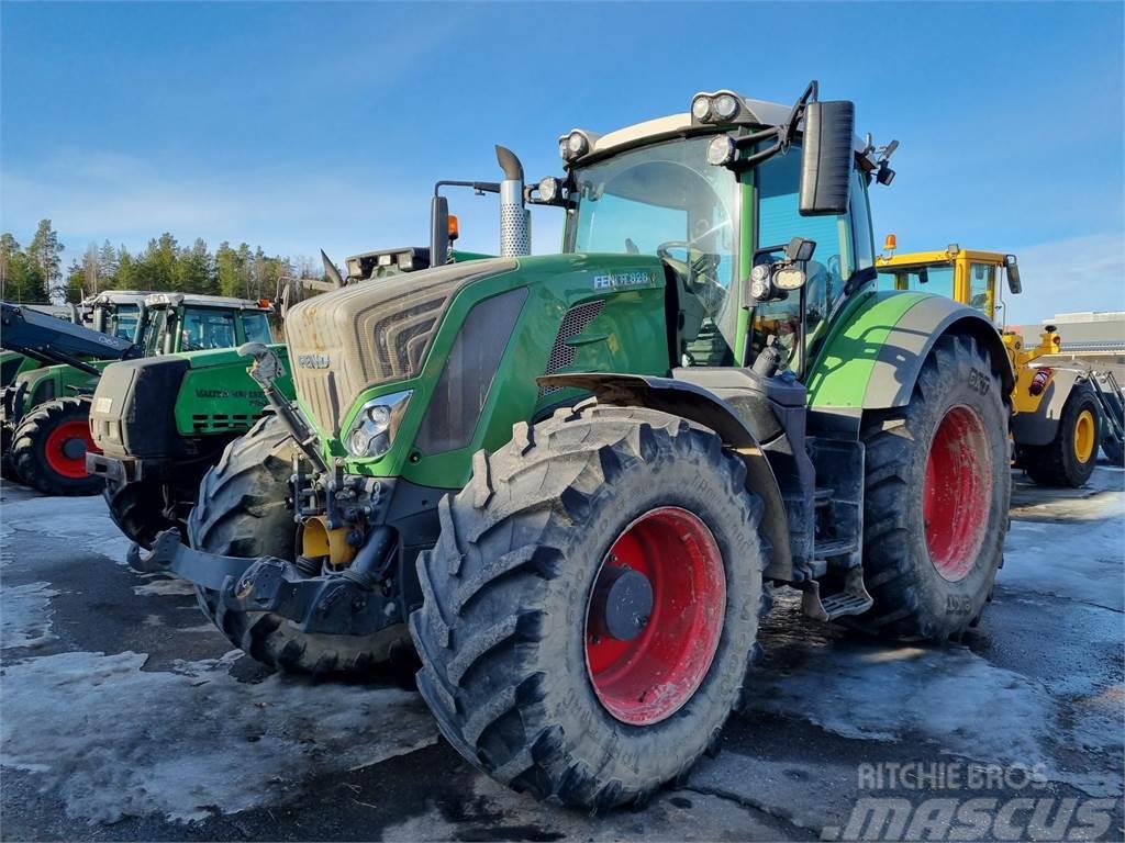 Fendt 828 VARIO S4 Traktoren