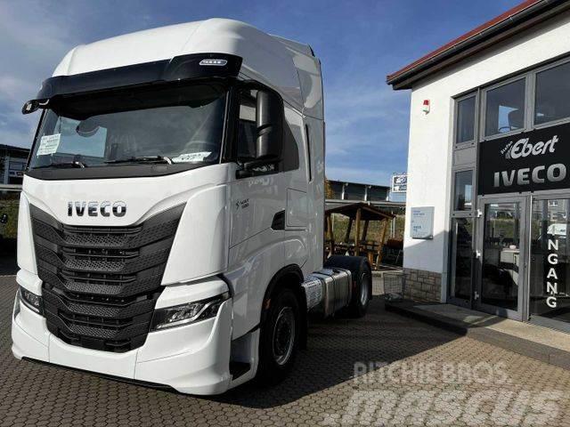 Iveco S-Way 530 (AS440S53T/P) Intarder ACC Navi Sattelzugmaschinen