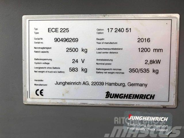 Jungheinrich ECE 225 - 2.400MM GABELN - BJ.2016 Andere