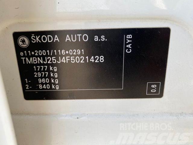 Skoda Roomster 1.6l TDI Active vin 428 Lieferwagen