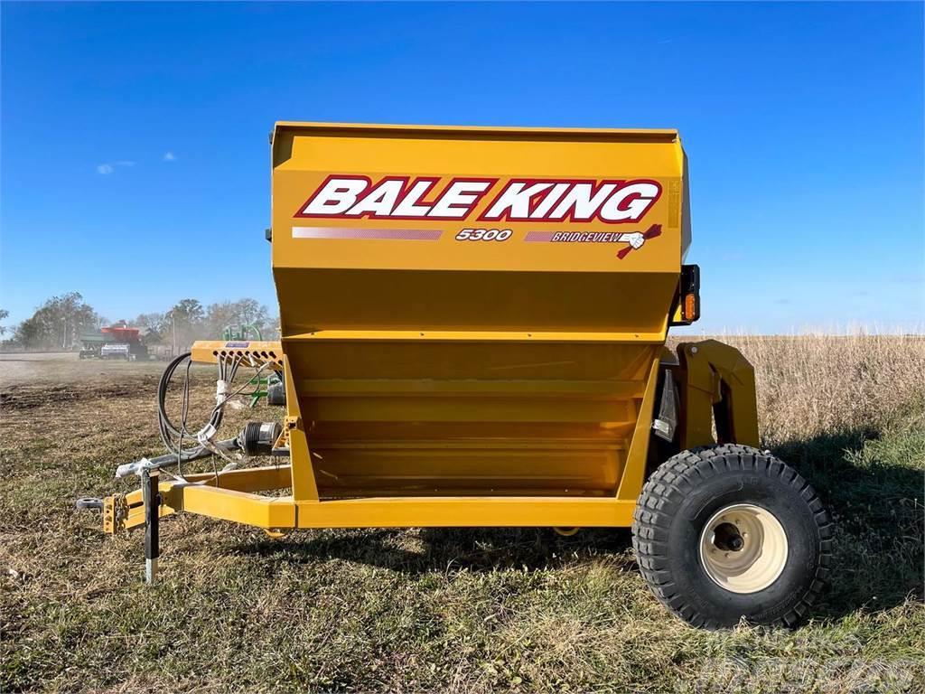 Bale King 5300 Ballenschredder, -schneider und -wickler