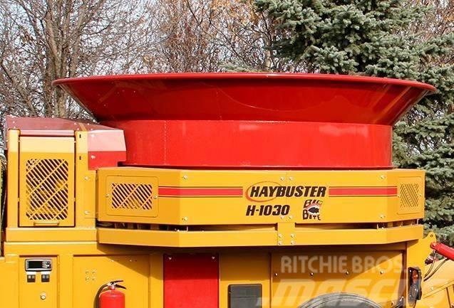 Haybuster H1030 Ballenschredder, -schneider und -wickler