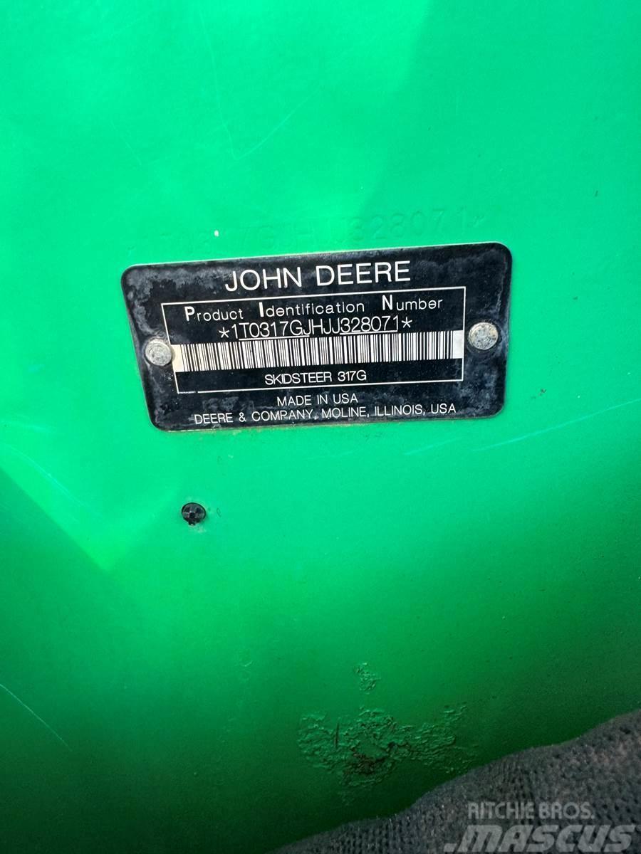 John Deere 317G Kompaktlader