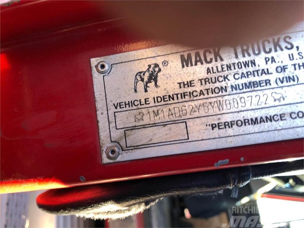 Mack CL713 Sattelzugmaschinen