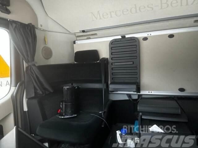 Mercedes-Benz Actros 2553 6x2 Kühlkoffer