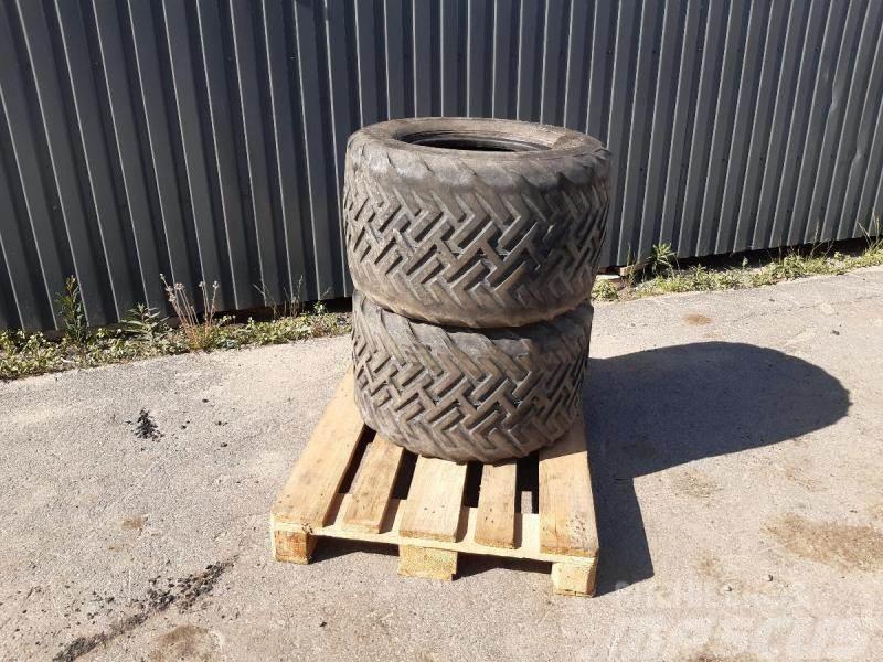 BKT Däck 31x15,5-15 Reifen
