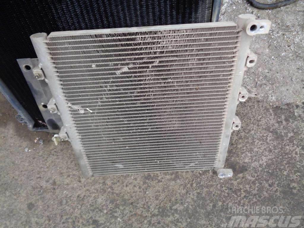 New Holland Air conditioning radiator Kabinen