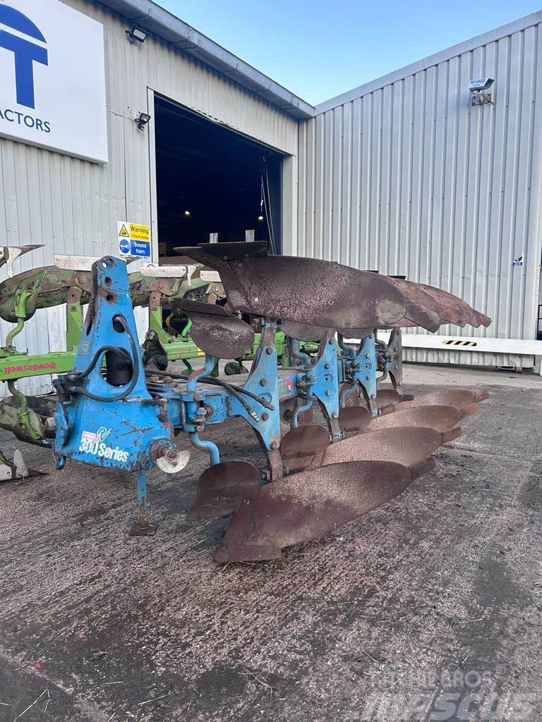 Ransomes TSR300S 4 Furrow Konventionelle Pflüge