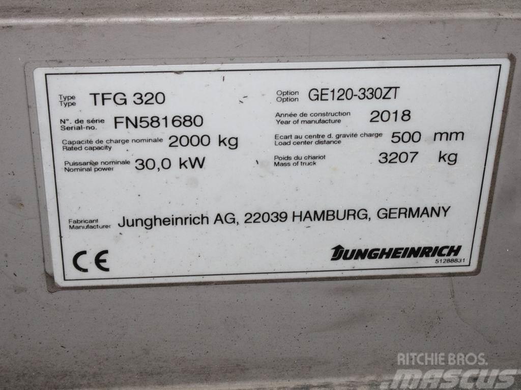 Jungheinrich TFG 320 G120-330ZT Gas Stapler