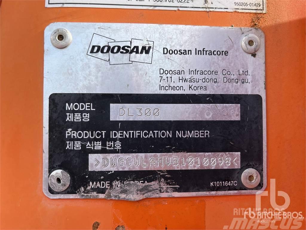 Doosan DL300 Radlader