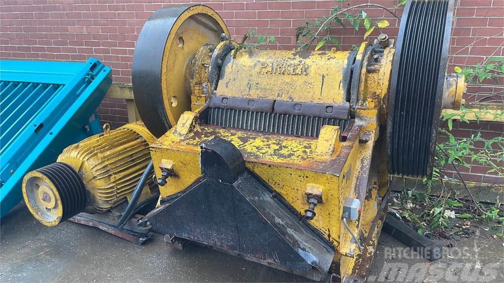 Parker 36 x 10 Jaw Crusher c/w Electric Motor &#038; Cont Pulverisierer