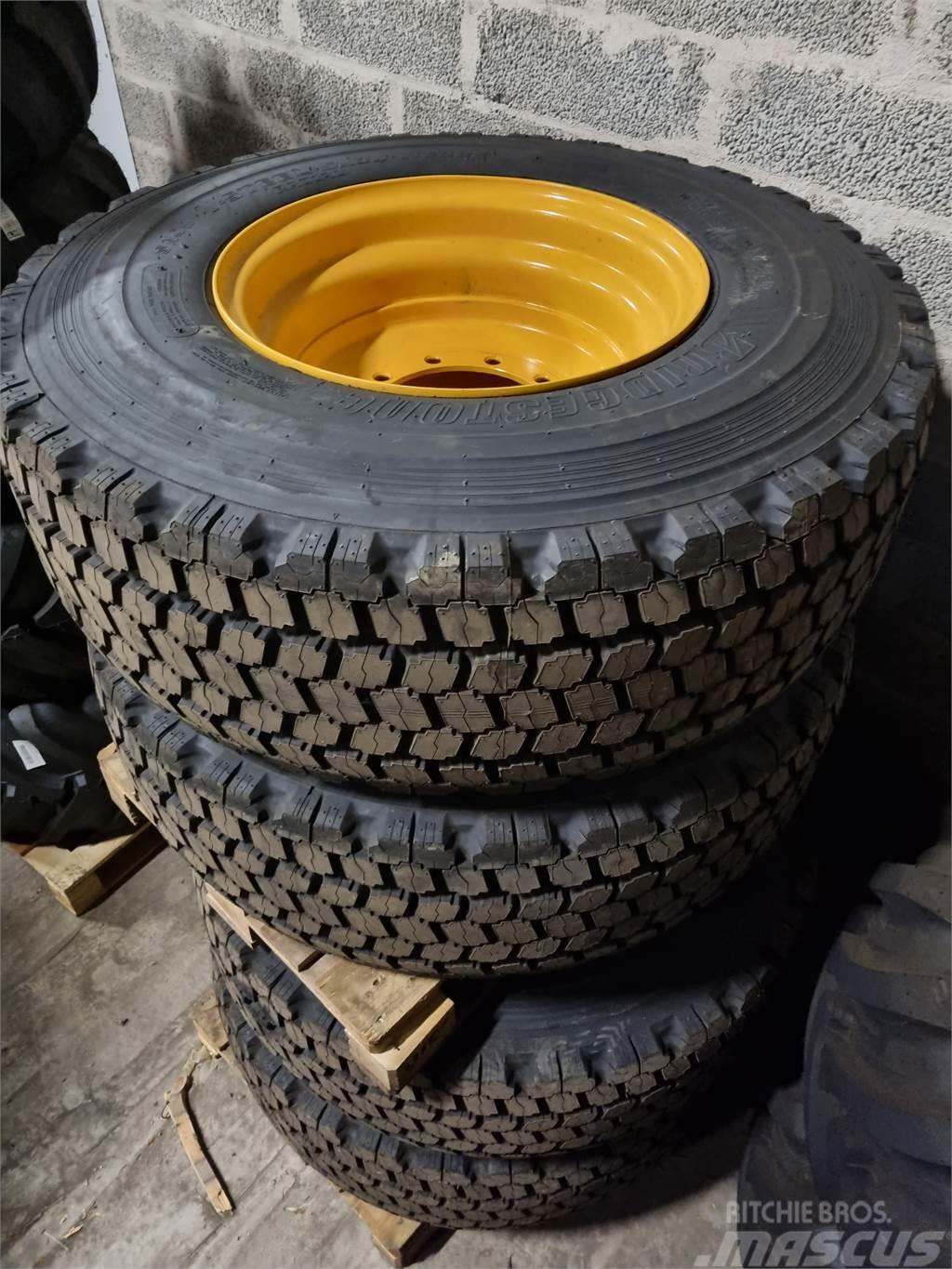 Bridgestone 17.5 R25 VSW, inkl fälg, 4 st Reifen