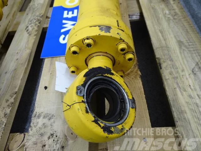 Volvo L180DHL HYDRAULCYLINDER Chassis