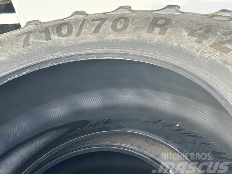 Mitas 710/70 R42 Reifen