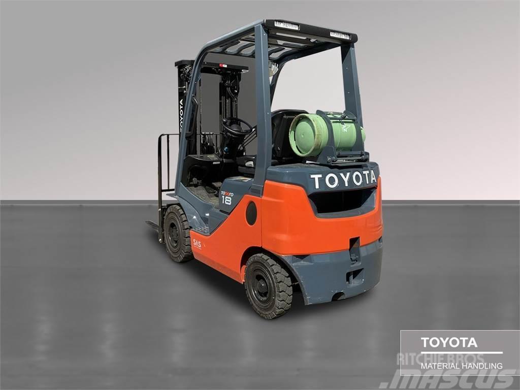 Toyota 02-8FGF18 Gas Stapler