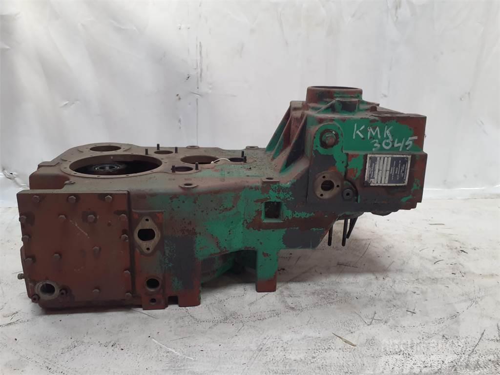 Krupp KMK 3045 gearbox ZF 6 WG 200 Getriebe