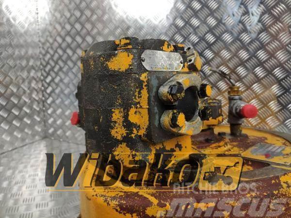 Commercial Hydraulic pump Commercial D230-32 657735C91 Bulldozer