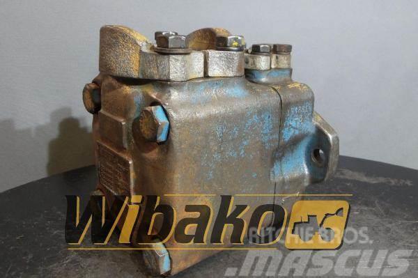 Vickers Hydraulic pump Vickers 45VQ50A11C2 Bulldozer
