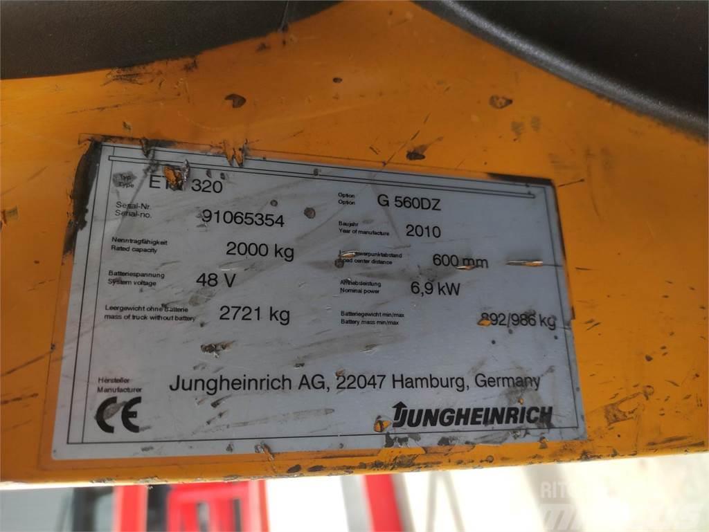 Jungheinrich ETV320 Schubmaststapler
